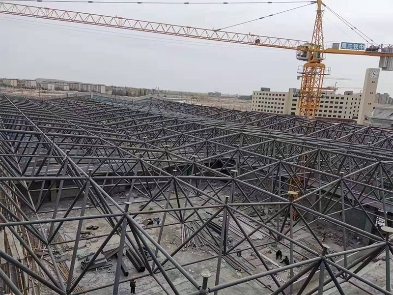 網(wǎng)架工程出現(xiàn)腐蝕的原因及防范措施